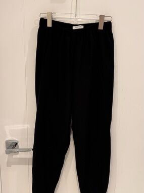 Aritiza Babaton Black Elastic Waist Ankle Trousers - Small - $50